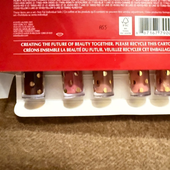 Lauder Lip Glosses w/ gwp night repair NWT 5 full size glosses - Picture 6 of 13